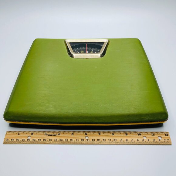 Vintage BORG Avocado Olive Green Personal Bathroom Scale 300lbs MCM Lifestyle - Picture 11 of 15
